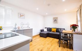 Three Tuns Apartments - Sycamore